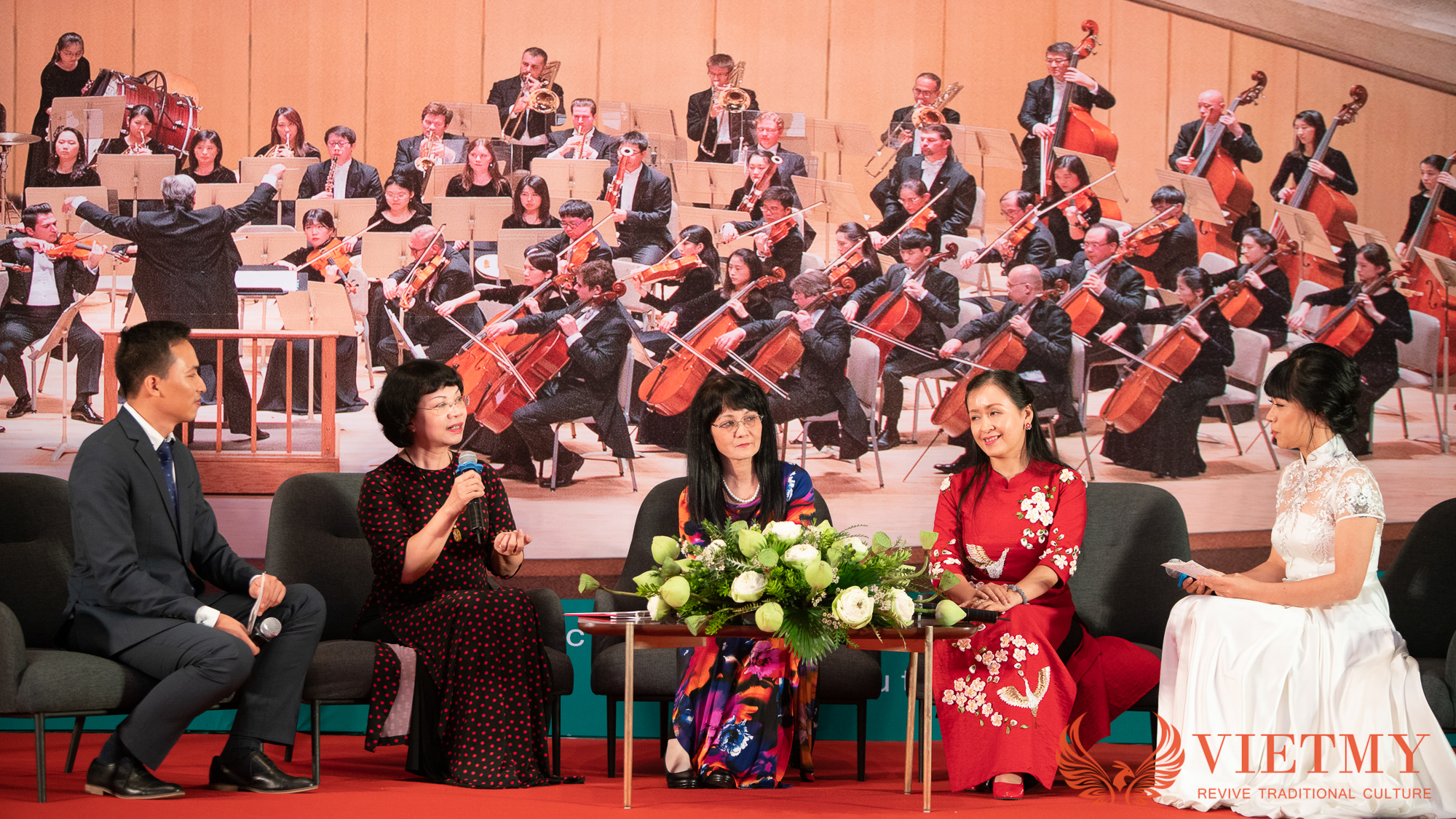 Các chuyên gia lý giải về sự thành công của Dàn nhạc Giao hưởng Shen Yun