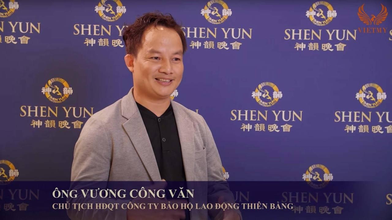I Feel More Optimistic and Love Life More After Watching Shen Yun